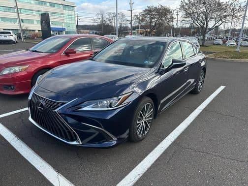 2023 lexus es 250 in secaucus, new jersey
