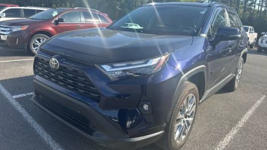 2022 Toyota RAV4 xle premium