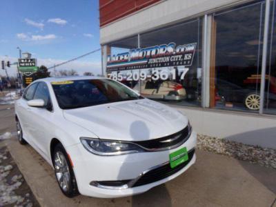 2015 chrysler 200 limited limited 4dr sedan for sale in manhattan, kansas