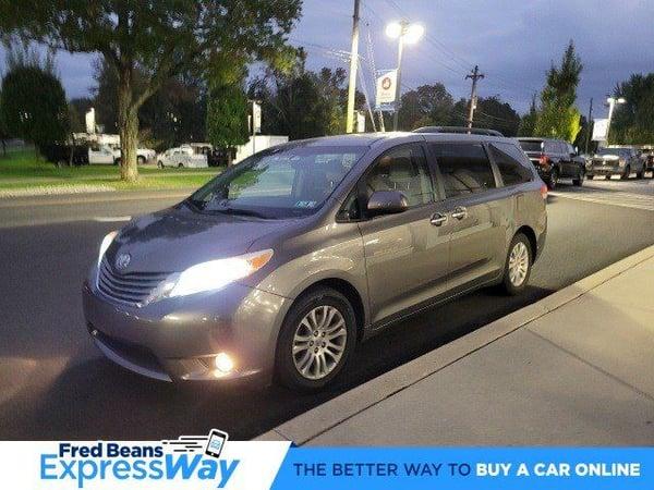 2014 toyota sienna in secaucus, new jersey