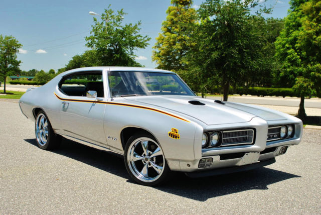 1969 pontiac gto super clean! superb metallic paint finish! runs & drives great!