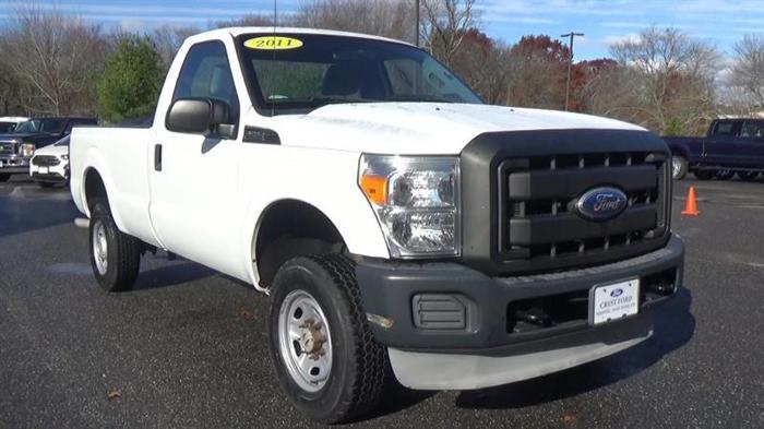 2011 ford f-350 super duty xl 4x4 xl 2dr regular cab 8 ft. lb srw pickup for sale in niantic, connecticut