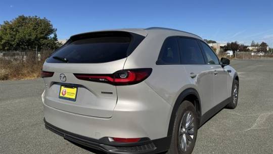 2024 Mazda CX-90