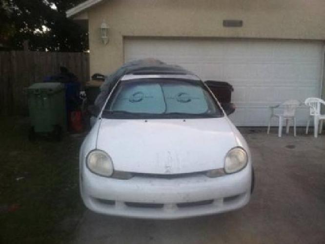 2000 4 door white dodge neon!!!!!!!!!! (saint cloud, fl in saint cloud, fl