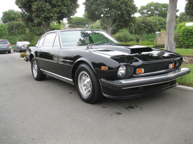 1974 aston martin v8