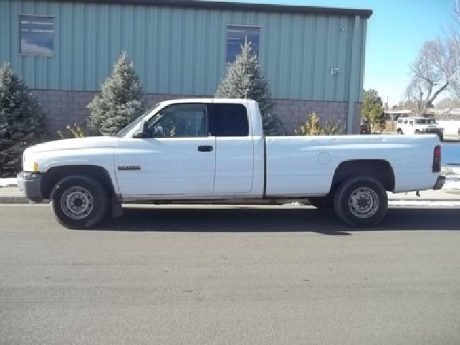 2002 dodge ram ex-cab 2500 diesel motor 5 speed trans in denver, co