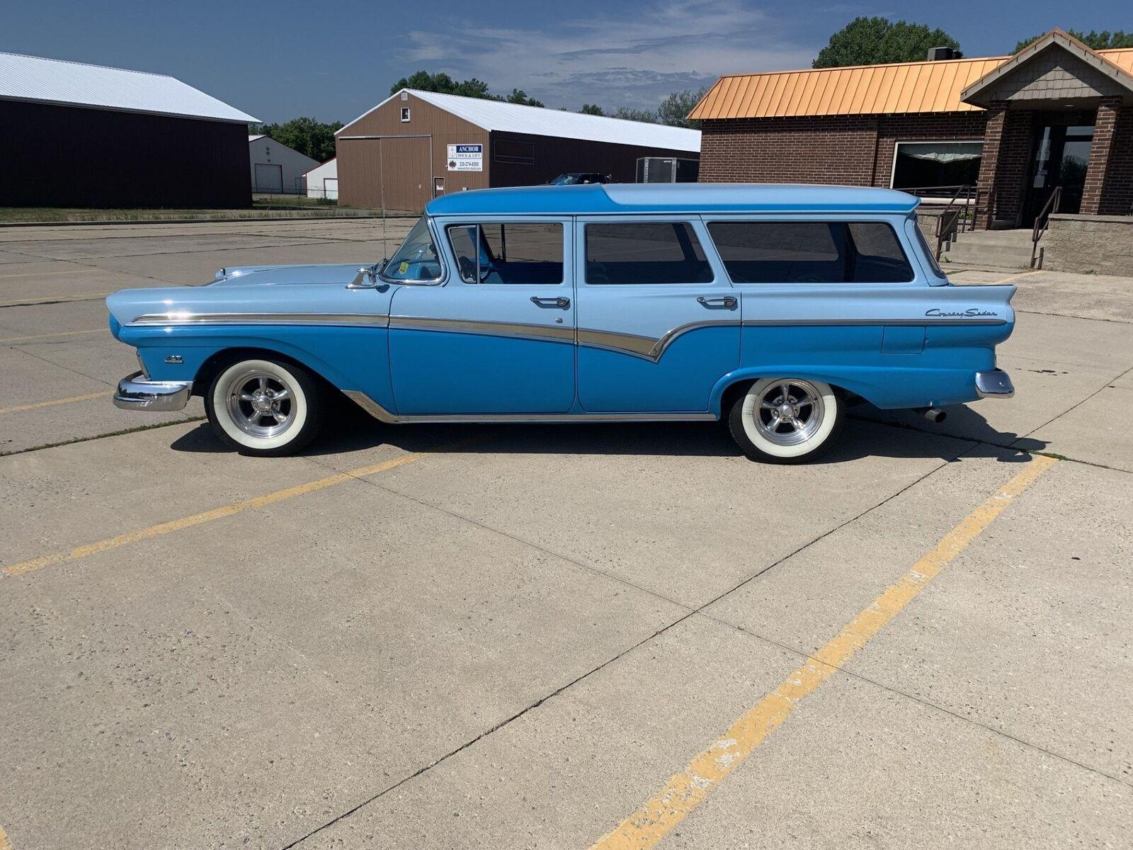 1957 ford country sedan 8 cyl 4 speed auto