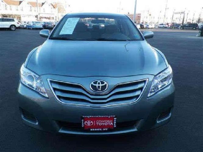2010 toyota camry le in bronx, ny