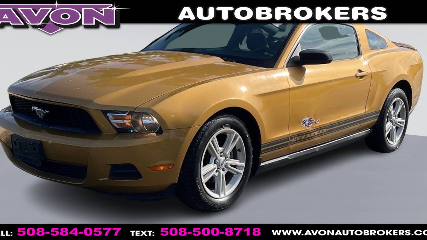 2010 ford mustang v6