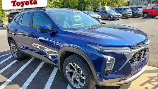 2024 Chevrolet Trax lt