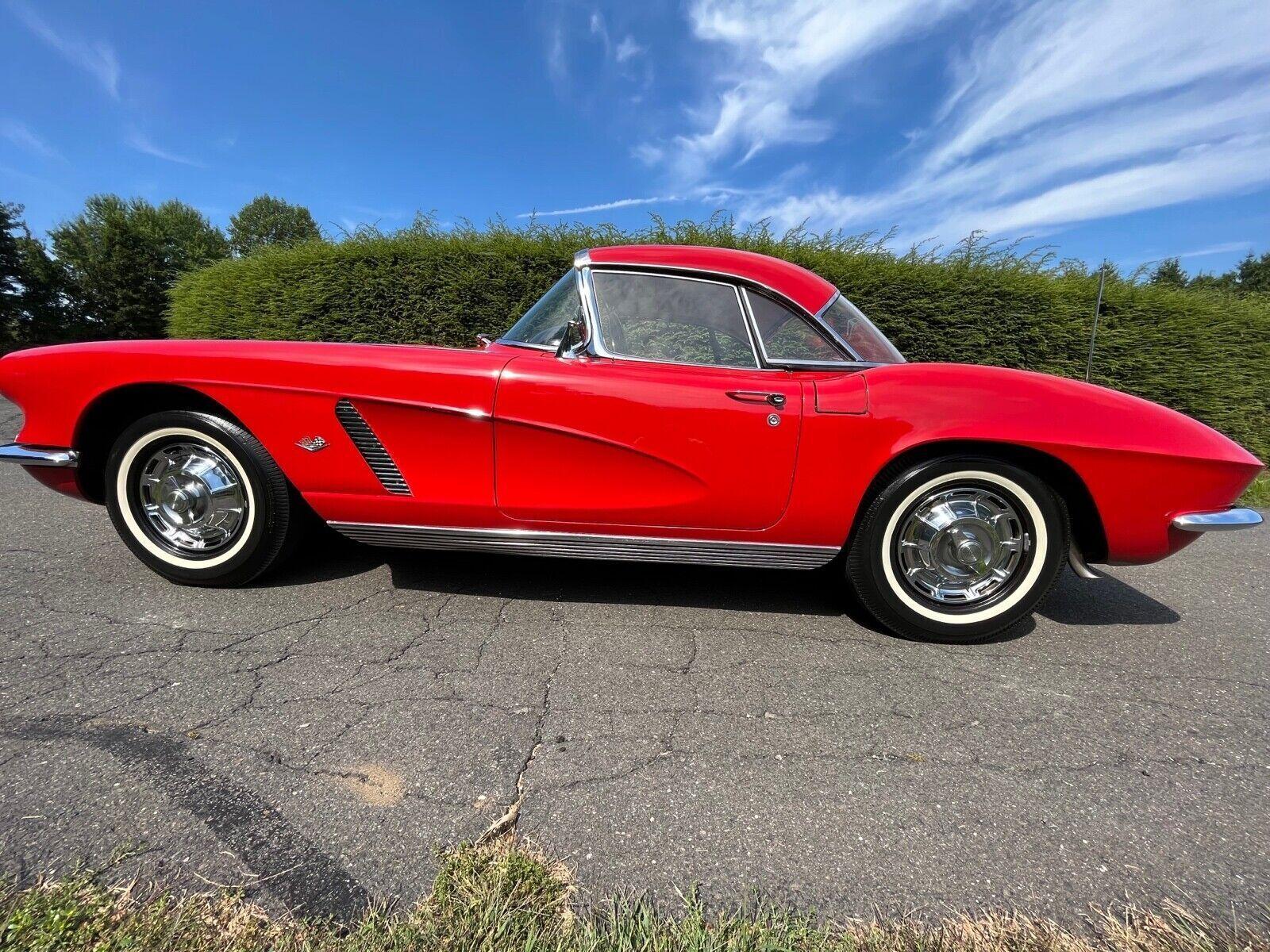 1962 chevrolet corvette 327 with 250 hp original black interior