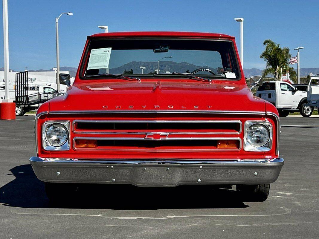 1968 chevrolet c 10 custom pick up 350 cubic inch v 8 fitech