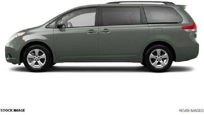 2013 toyota sienna le in san antonio, tx