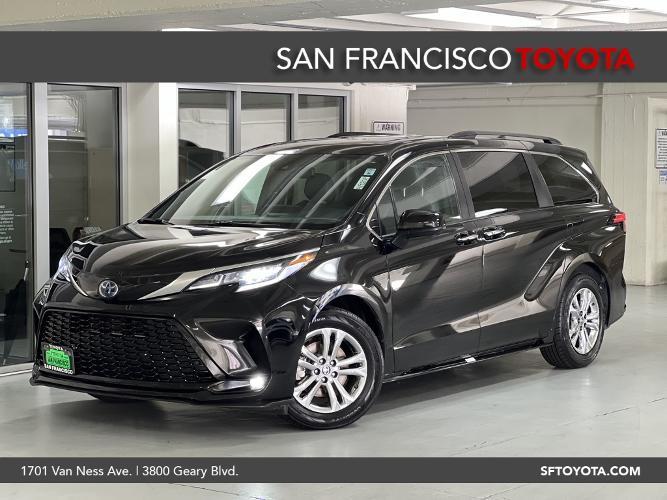 used 2022 toyota sienna xse