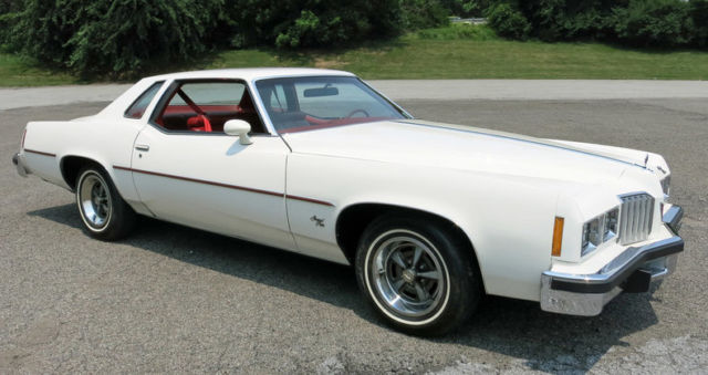 1977 pontiac grand prix coupe