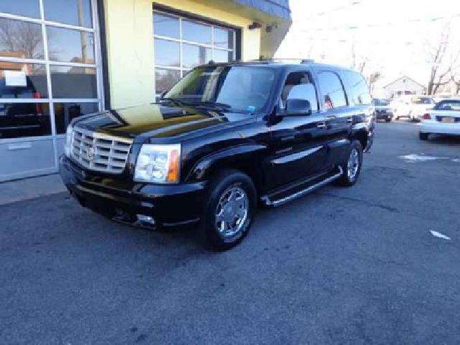 used 2004 cadillac escalade for sale. in lindenhurst, ny
