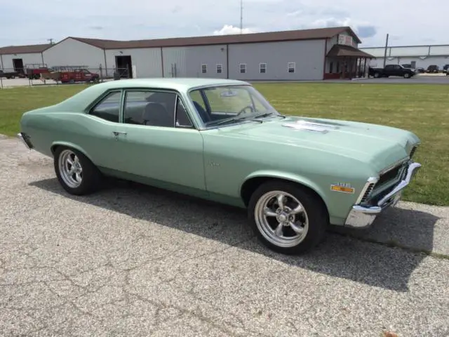 1972 chevy nova ss 454 muncie m-22 4-speed with gear vendors overdrive
