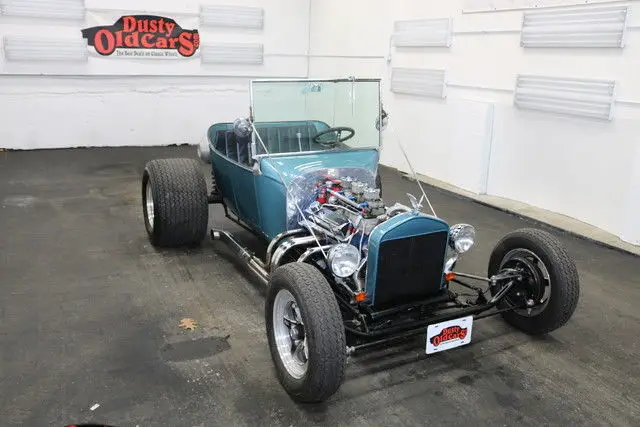 1923 blue runs drives body int vgood 350v8 3spd!