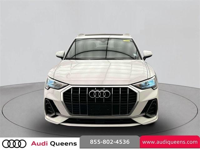 2022 audi q3 premium