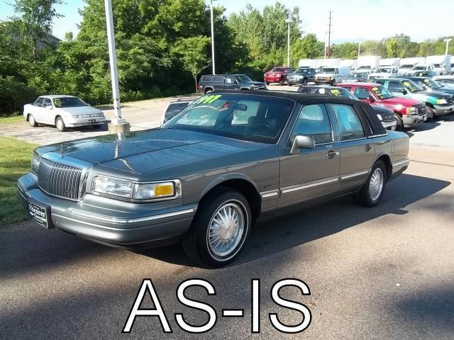 1997 lincoln town car signature for sale in south burlington, vermont