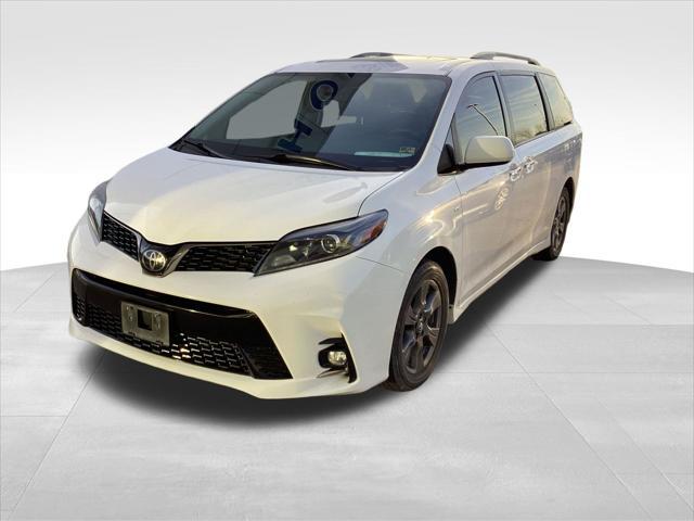 2019 toyota sienna l