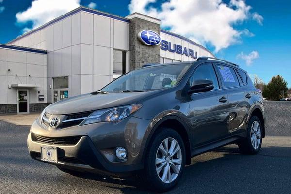 2013 toyota rav4 in secaucus, new jersey