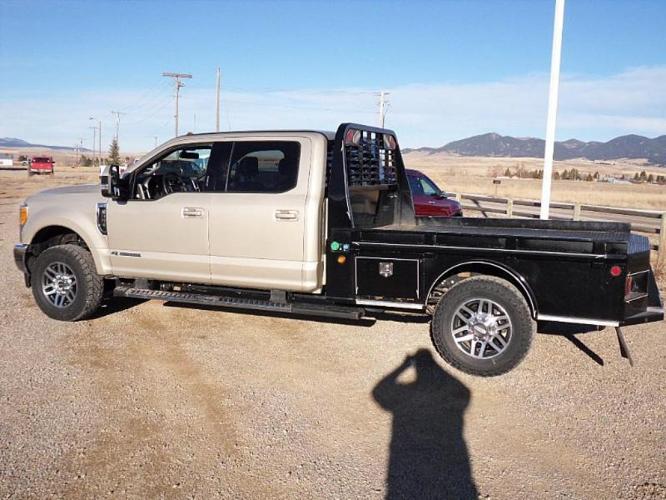 2017 ford f-350 super duty lariat 4x4 lariat 4dr crew cab 6.8 ft. sb srw pickup for sale in heath, montana