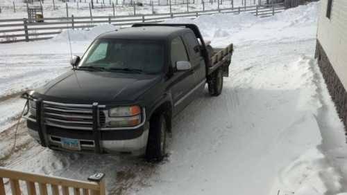 2001 gmc 2500 flatbed in hettinger, nd for sale in bucyrus, north dakota