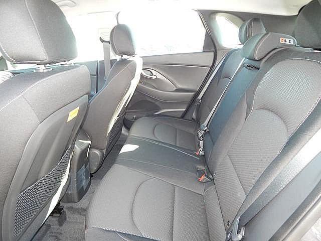 2018 hyundai elantra gt base 4dr hatchback 6a for sale in hot springs, arkansas