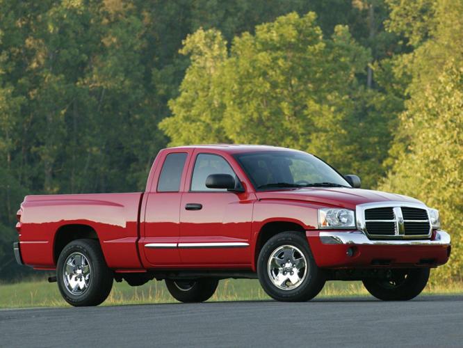 2005 dodge dakota st 4wd st 4dr club cab sb for sale in wichita, kansas