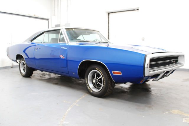 1970 dodge charger r/t 440 4spd buckets disc build sheet data plate headers nice
