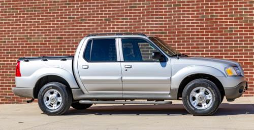 2003 ford explorer sport trac xlt