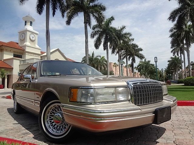 1993 lincoln town car executive series 76k original miles 1 owner gorgeous car!