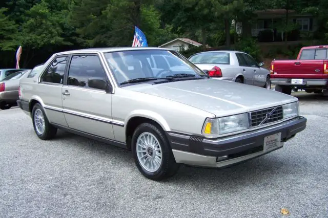 a-show-truly-mint-780-bertone-org-pristine-paint-leather-ac-coupe-pwr-glass-roof
