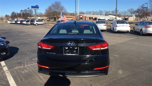 2018 hyundai elantra se se 4dr sedan pzev (us for sale in enfield, connecticut