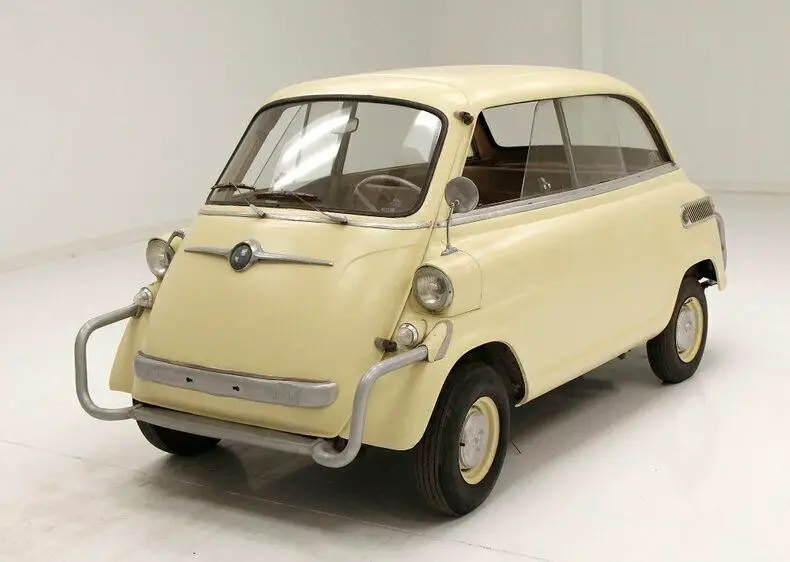 barn find/2-door micro car/most parts present/582cc engine 4-speed