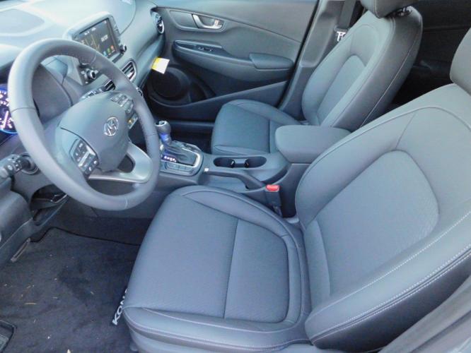 2019 hyundai kona ultimate awd ultimate 4dr crossover w/lime accent for sale in fenwick, connecticut