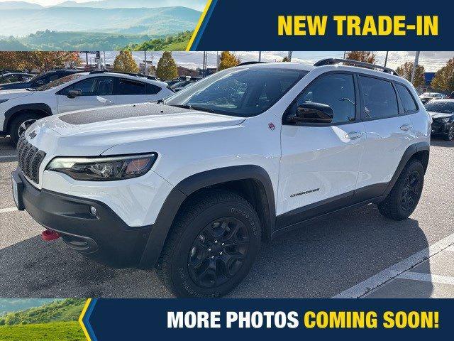 2022 jeep cherokee trailhawk