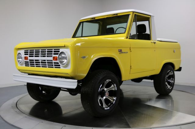 rare half-cab! - 302 v8 - manual trans - 4x4 - spray in bedliner - show quality!