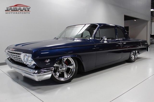 1962 biscayne~409 v8~497 horsepower~4 speed manual~air ride~billet specialties