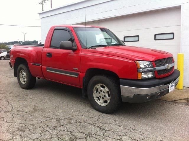 2004 chevrolet silverado 1500 ls 2dr standard cab ls 4wd sb for sale in charleston, west virginia