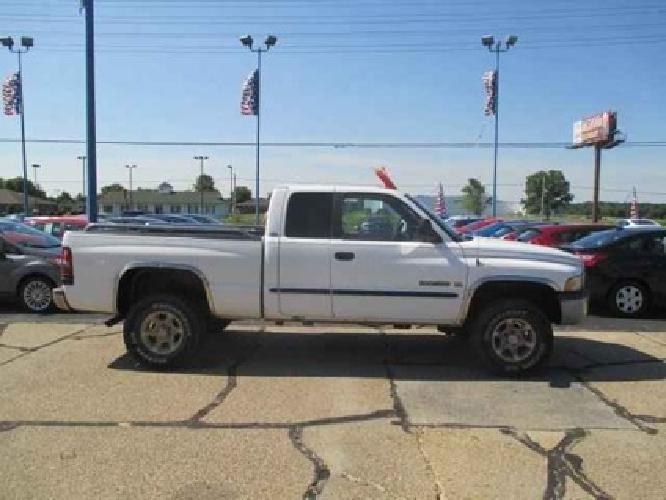 2000 dodge ram 1500 in boonville, in