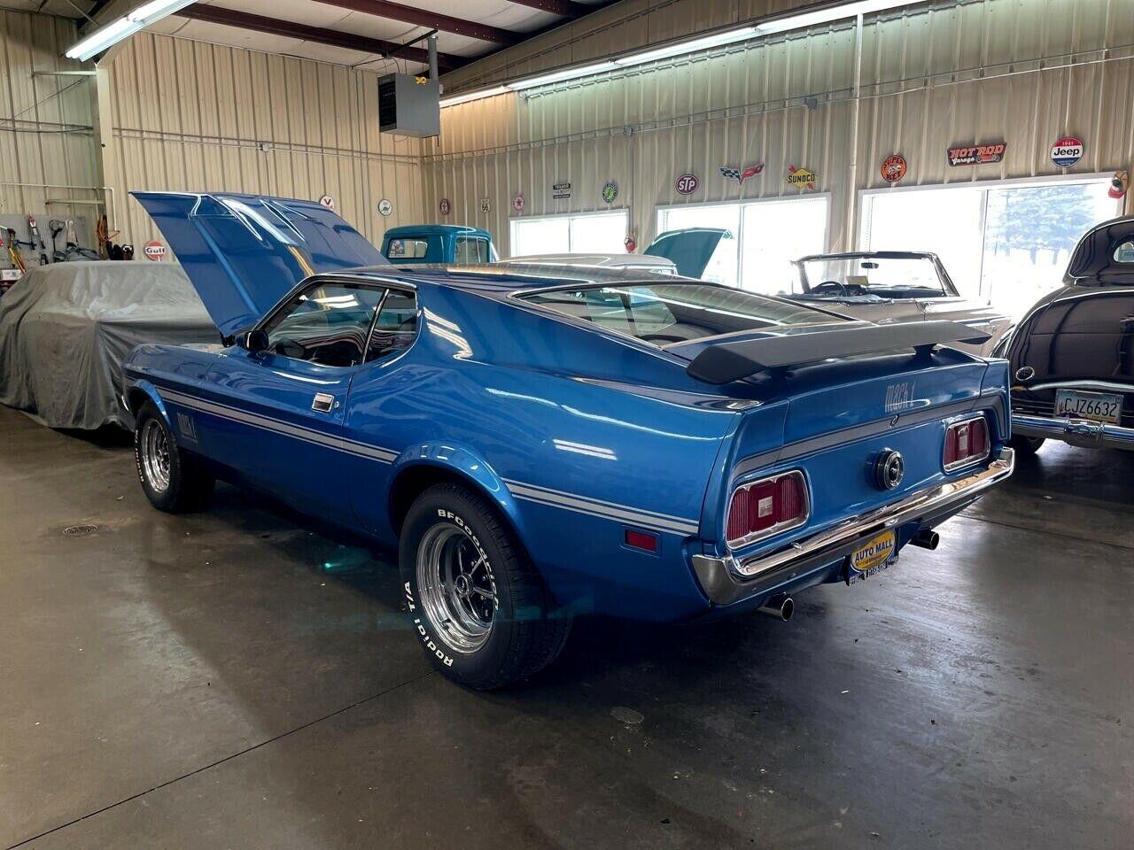 1972 ford mustang mach 1 fastback coupe 302 v8