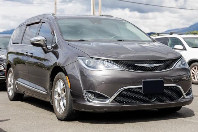 2017 chrysler pacifica limited