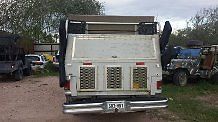 1988 chevrolet 4x4 suburban 5.7l - converted to quail rig / dog truck