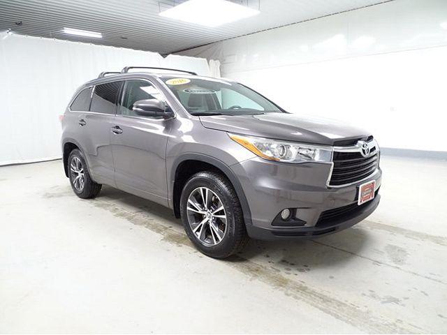2016 toyota highlander xle for sale in east swanzey, new hampshire