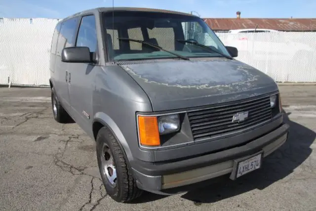 1988 chevrolet astro van automatic 6 cylinder no reserve