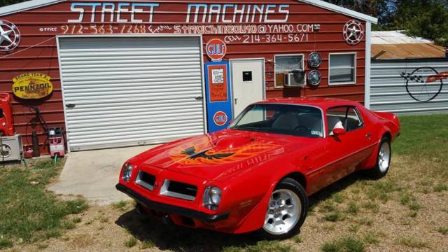 1974 pontiac trans am 455 buccaneer red & white interior classic - video drive