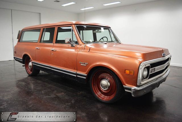 1970 chevrolet suburban
