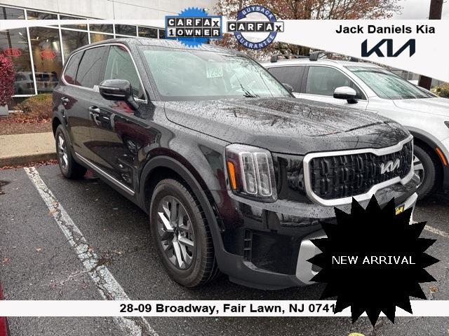 2023 kia telluride lx